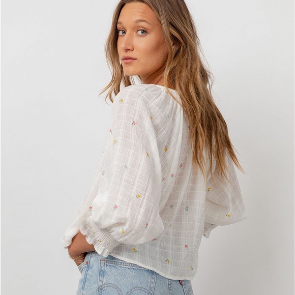 Rails Mariah Top with Mini Buds Pattern - Picture 2 of 13